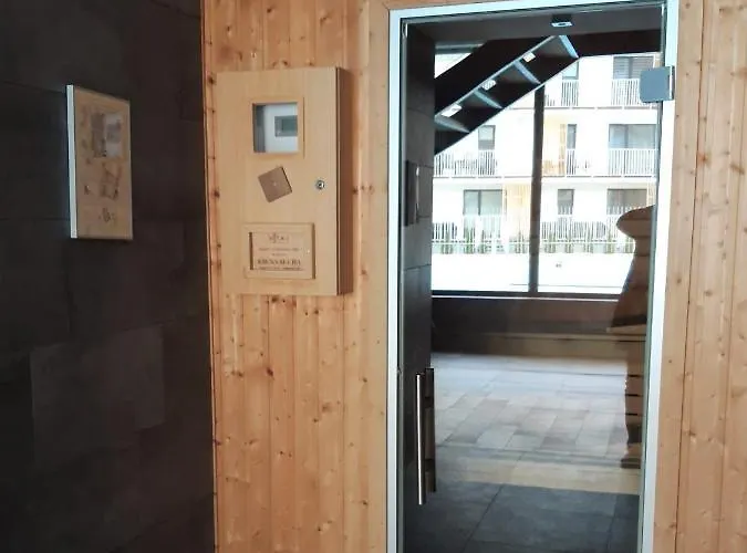 Irma Feniks Apartament *